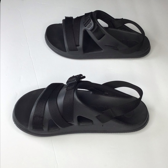 Chaco Chillos Sandal in Black Size 9. - Picture 8 of 15